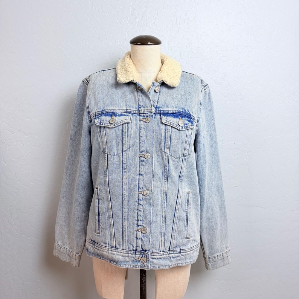 Old Navy Women L Light Wash Denim Sherpa Collar Trucker Jacket Blue Sherpa Lined